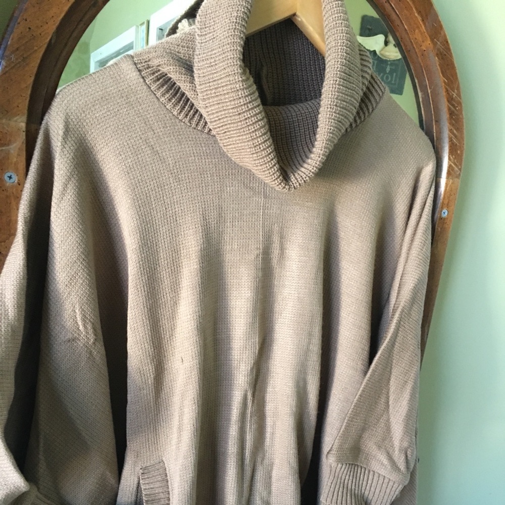 Women poncho